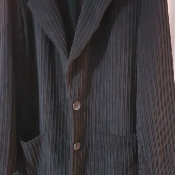 Jacket - Picture 1 of 3